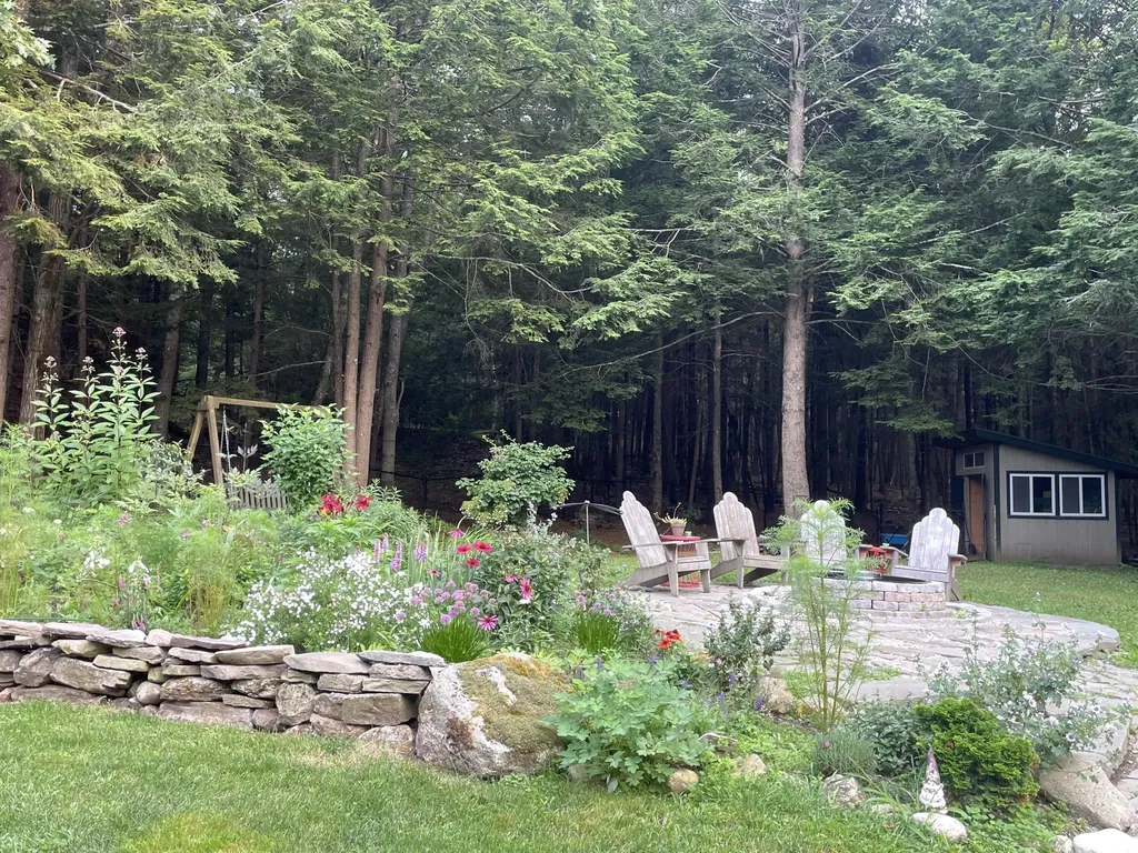 5 Arrowhead Ridge Road Freeport ME 04032