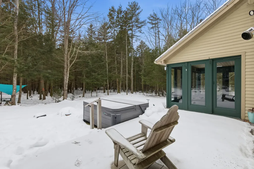 5 Arrowhead Ridge Road Freeport ME 04032