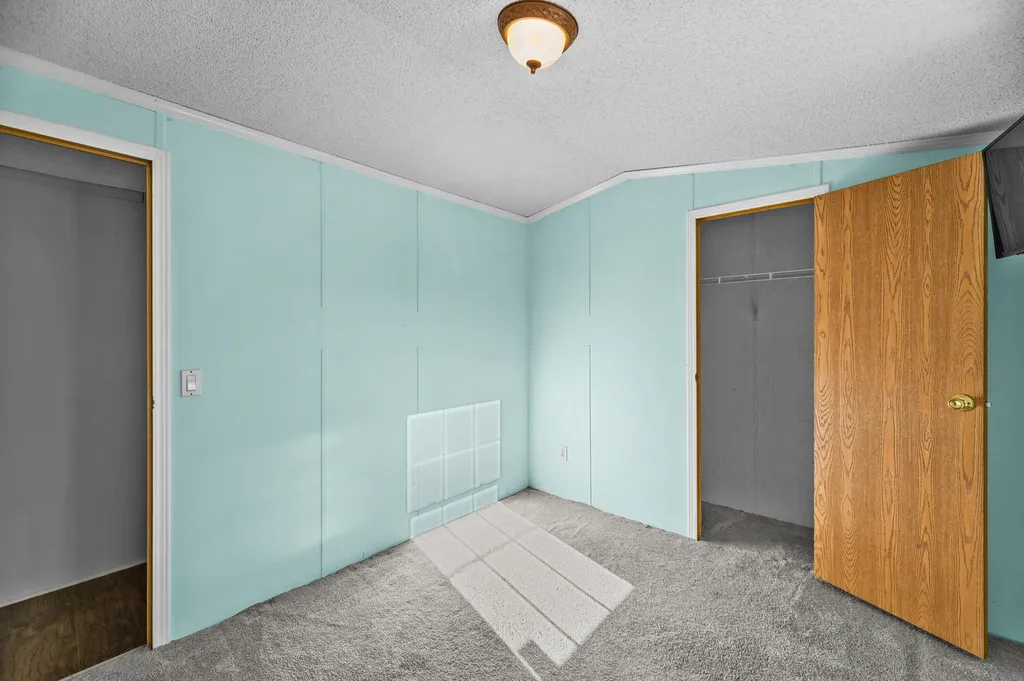 58 Fleming Street Lincoln ME 04457