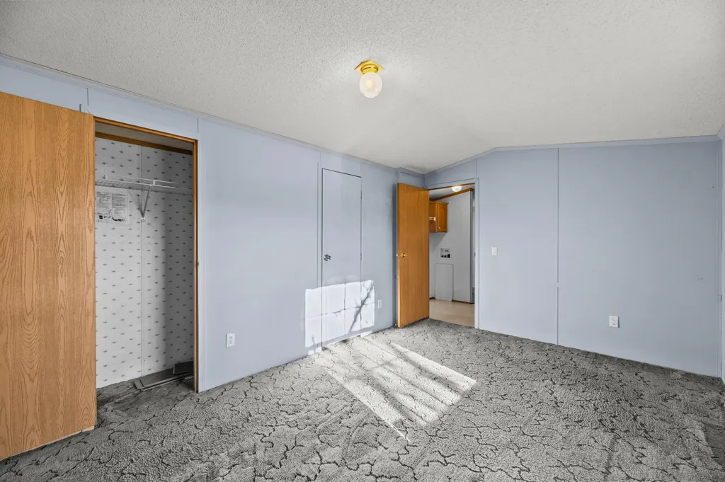 58 Fleming Street Lincoln ME 04457
