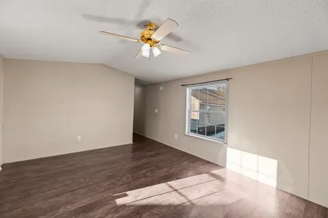 58 Fleming Street Lincoln ME 04457