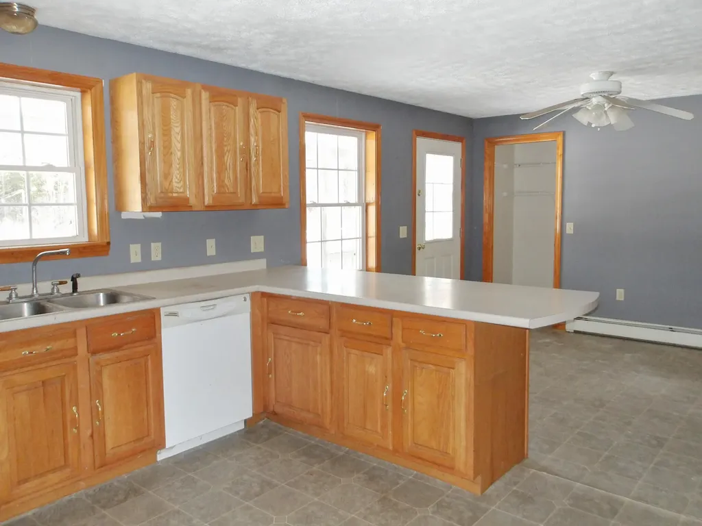 824 Ridge Road Windsor ME 04363