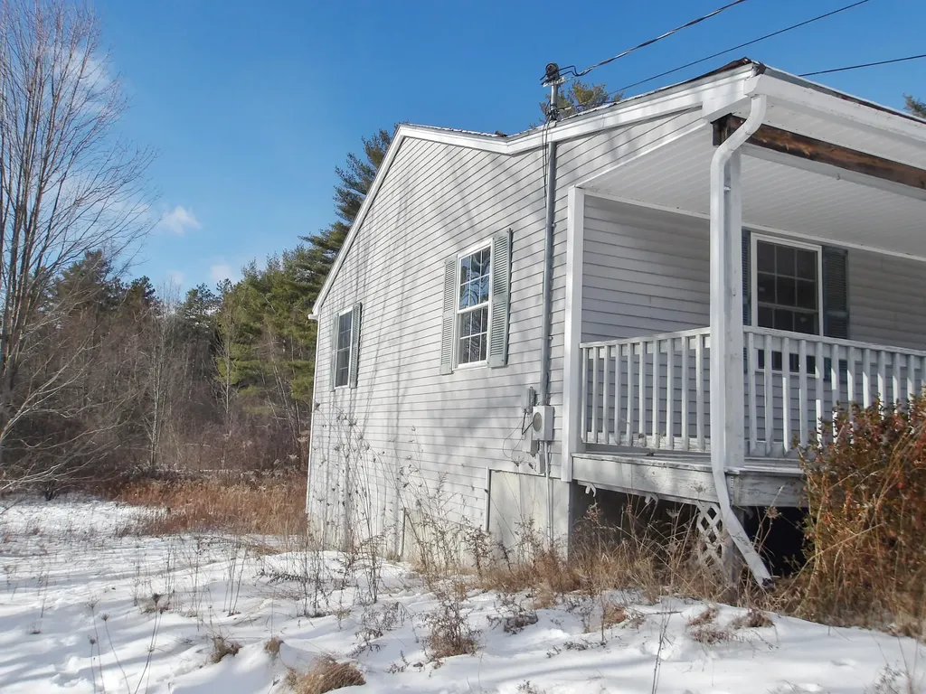 824 Ridge Road Windsor ME 04363