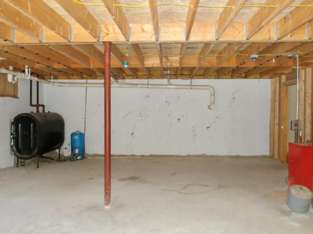 824 Ridge Road Windsor ME 04363