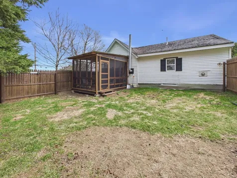 1616 Main Street Mapleton ME 04757