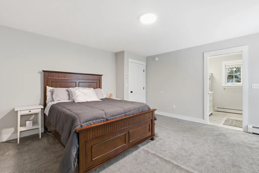 5 Long Lane Road Windham ME 04062