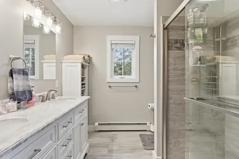 5 Long Lane Road Windham ME 04062