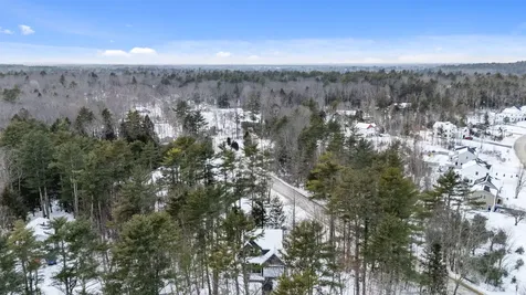 5 Long Lane Road Windham ME 04062