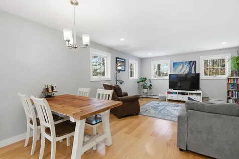 5 Long Lane Road Windham ME 04062