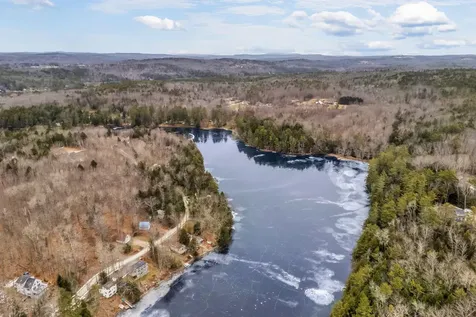 89 Boot Cove Lane Winthrop ME 04364