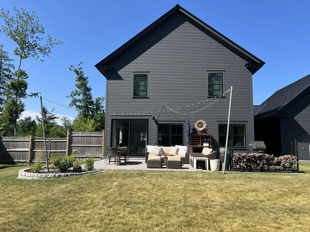 14 Oliver Lane Gorham ME 04038