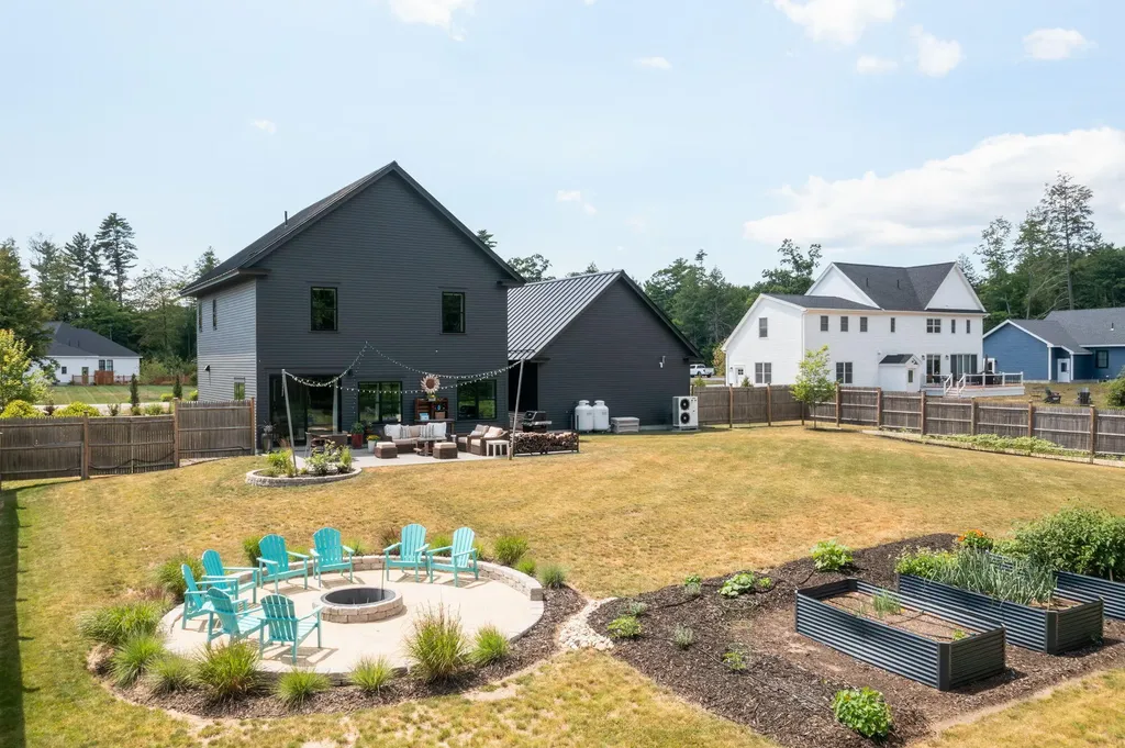 14 Oliver Lane Gorham ME 04038