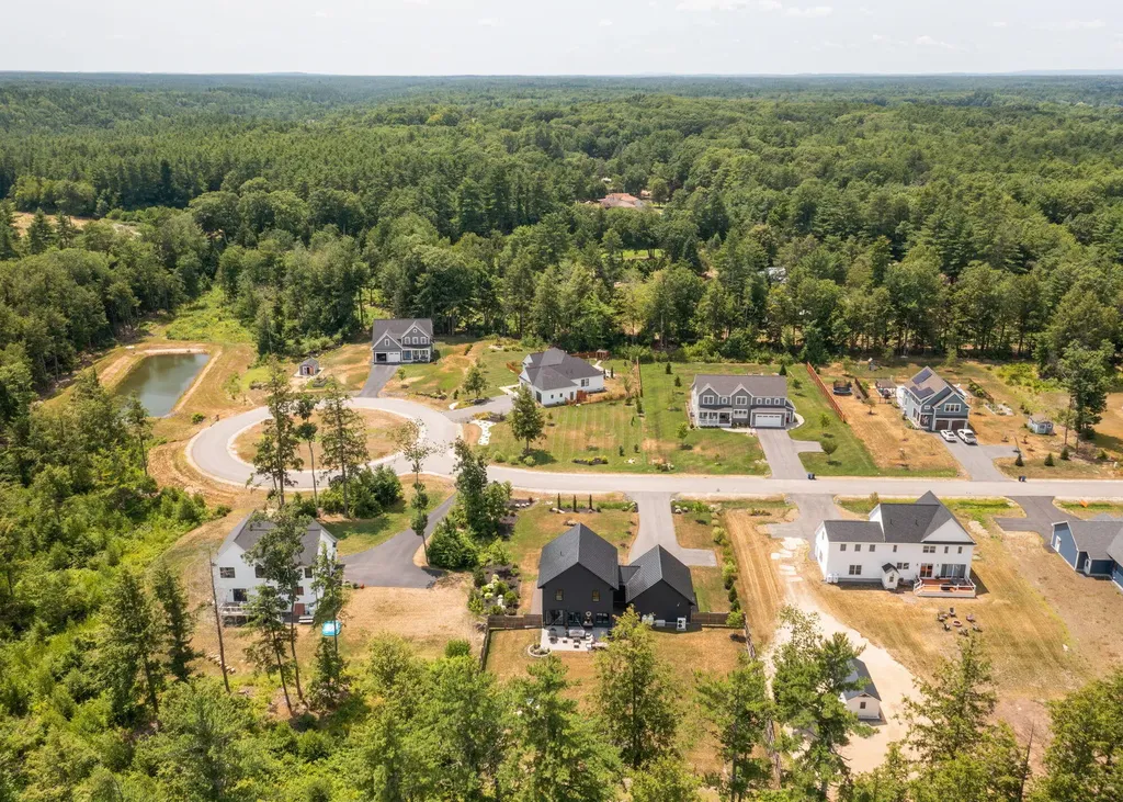 14 Oliver Lane Gorham ME 04038