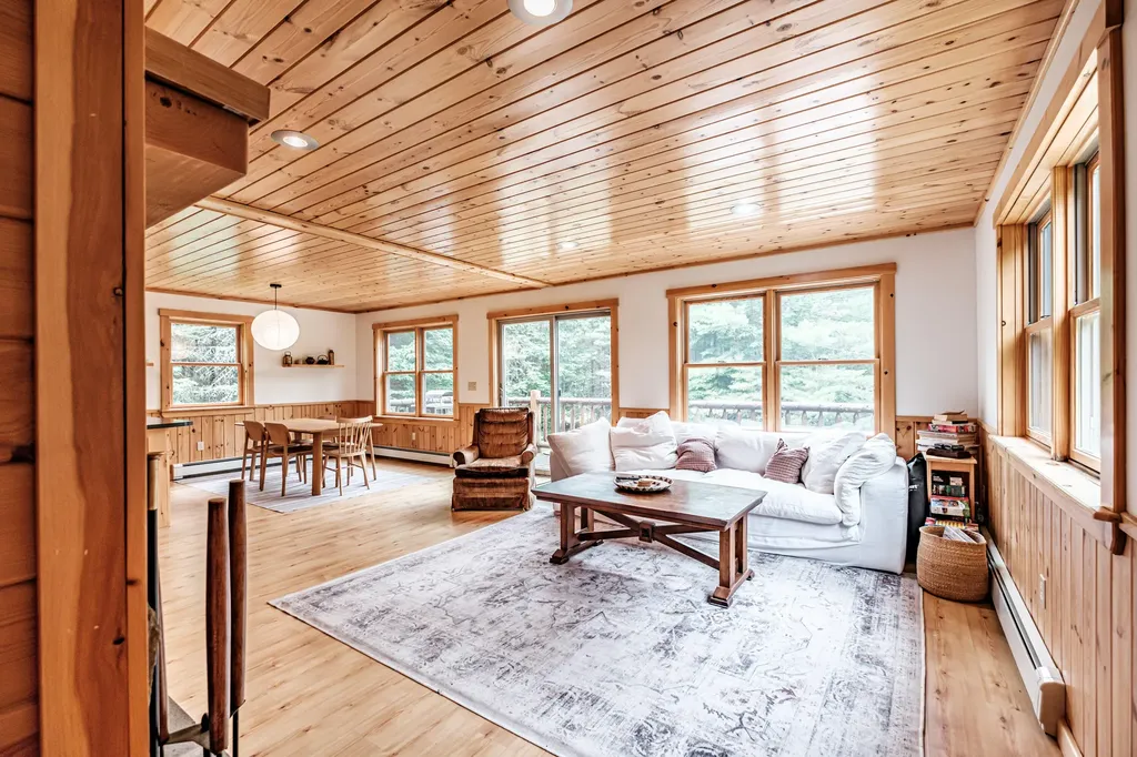 23 Countryside Lane Bethel ME 04217