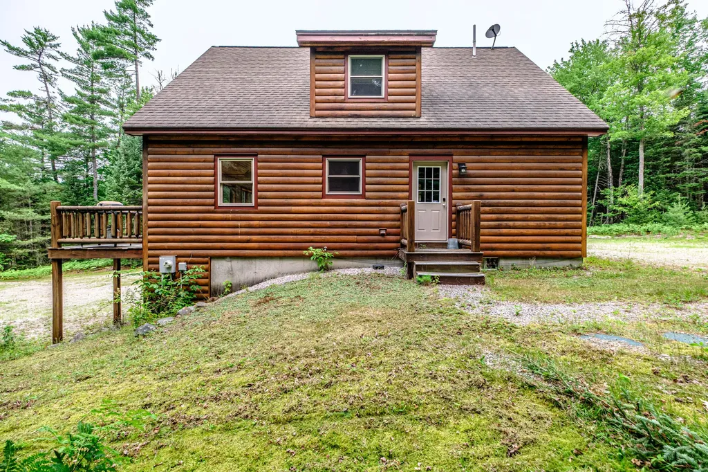 23 Countryside Lane Bethel ME 04217