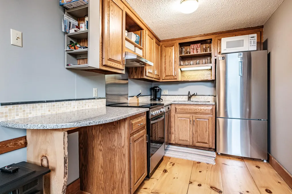 15 Mill Hill Road Bethel ME 04217