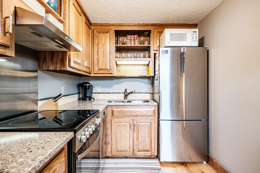 15 Mill Hill Road Bethel ME 04217