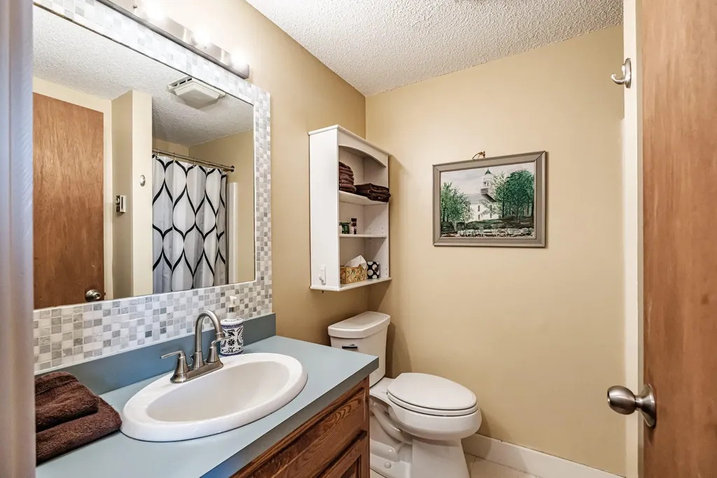 15 Mill Hill Road Bethel ME 04217