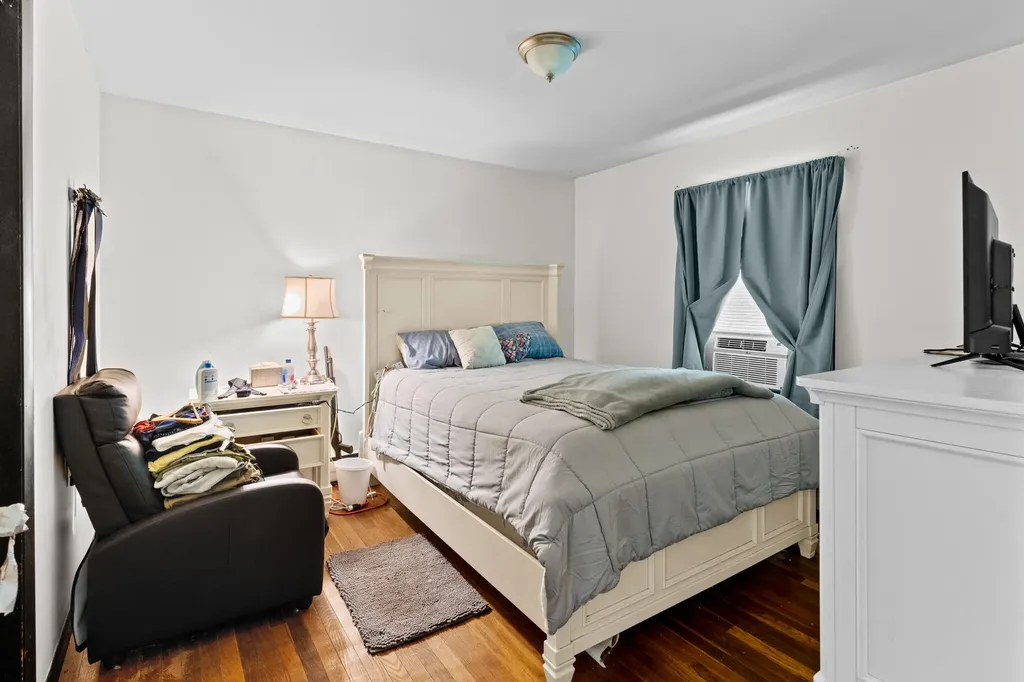 41 Frost Hill Avenue Lisbon ME 04252