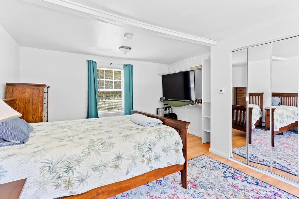41 Frost Hill Avenue Lisbon ME 04252