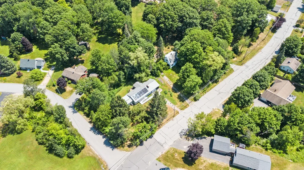 41 Frost Hill Avenue Lisbon ME 04252