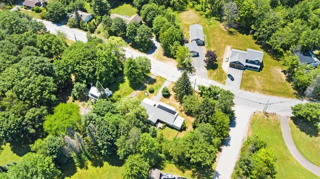 41 Frost Hill Avenue Lisbon ME 04252