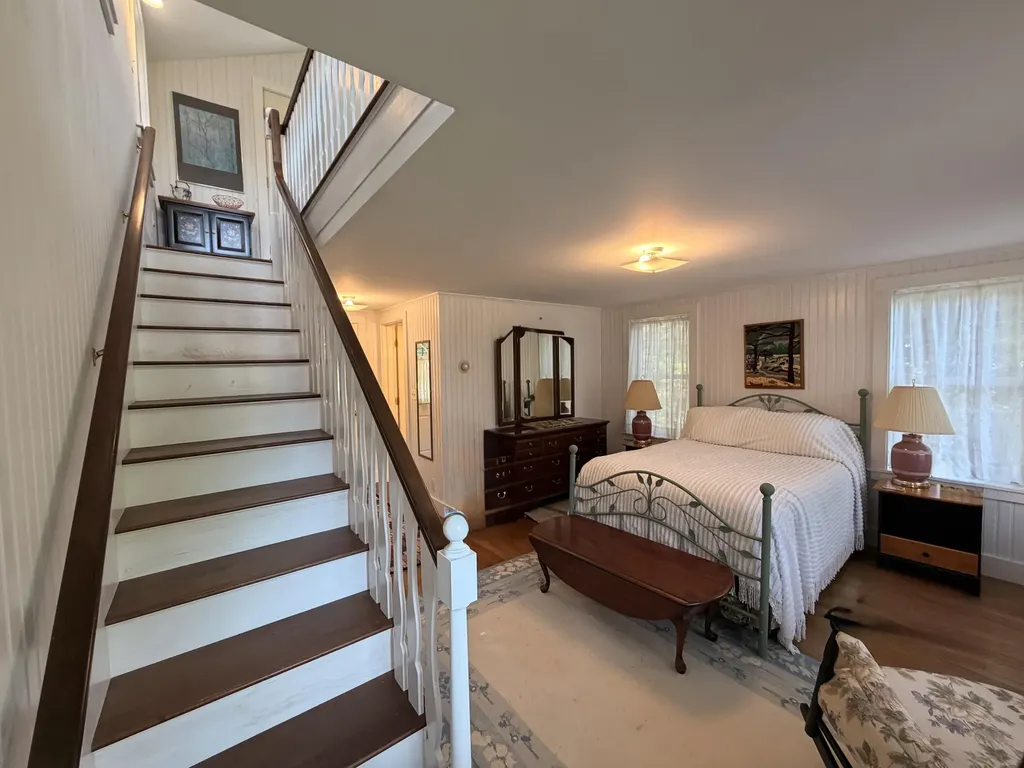 11 Prospero Lane Brooklin ME 04616