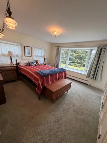 11 Prospero Lane Brooklin ME 04616