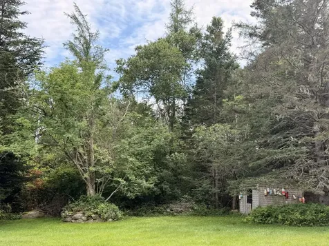 11 Prospero Lane Brooklin ME 04616