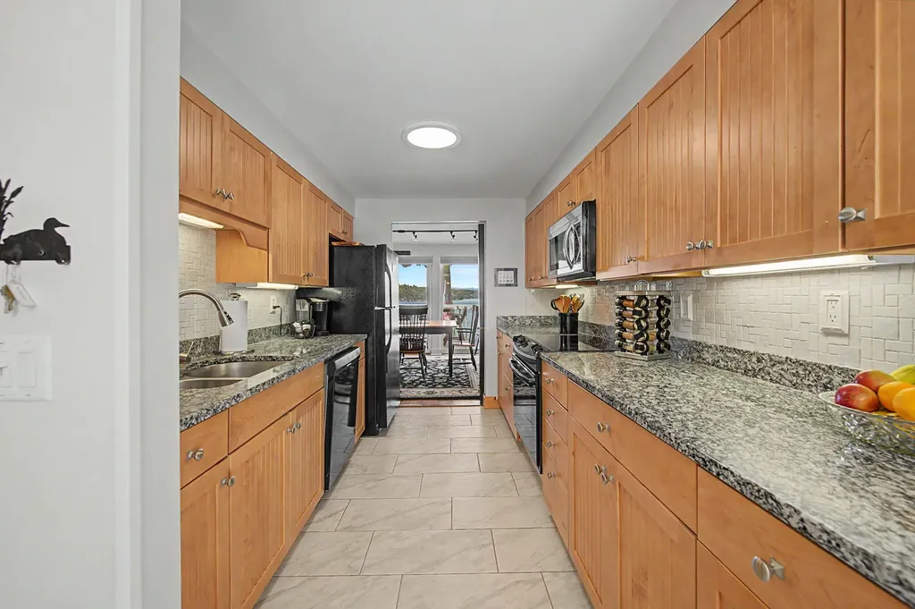 15 Goodridge Drive Naples ME 04055