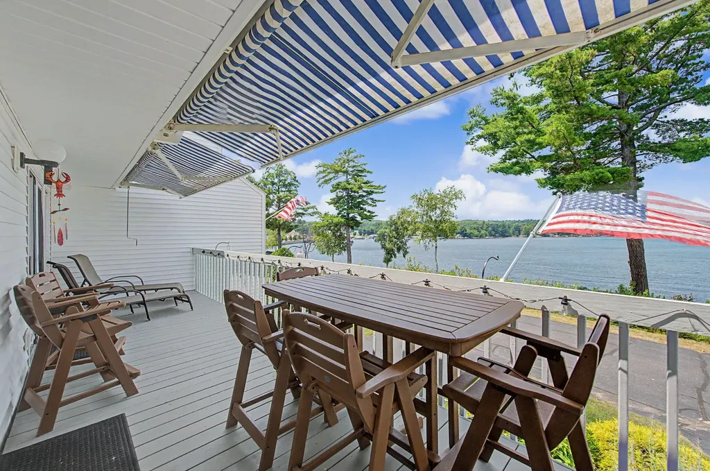 15 Goodridge Drive Naples ME 04055