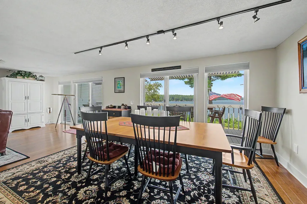 15 Goodridge Drive Naples ME 04055
