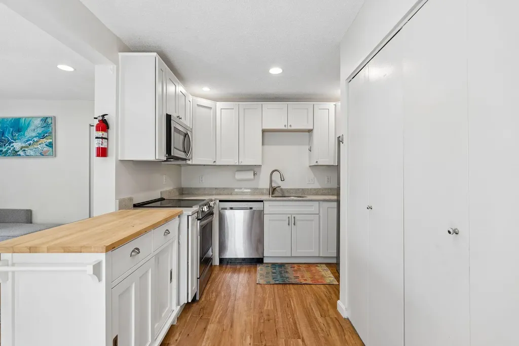 18 Ocean Street South Portland ME 04106