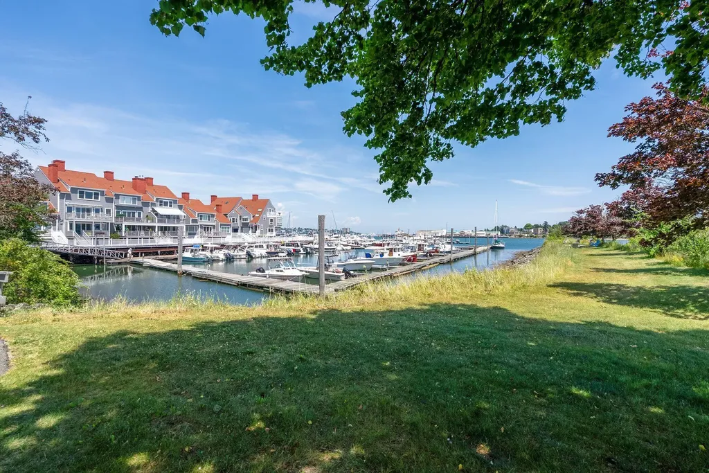 18 Ocean Street South Portland ME 04106