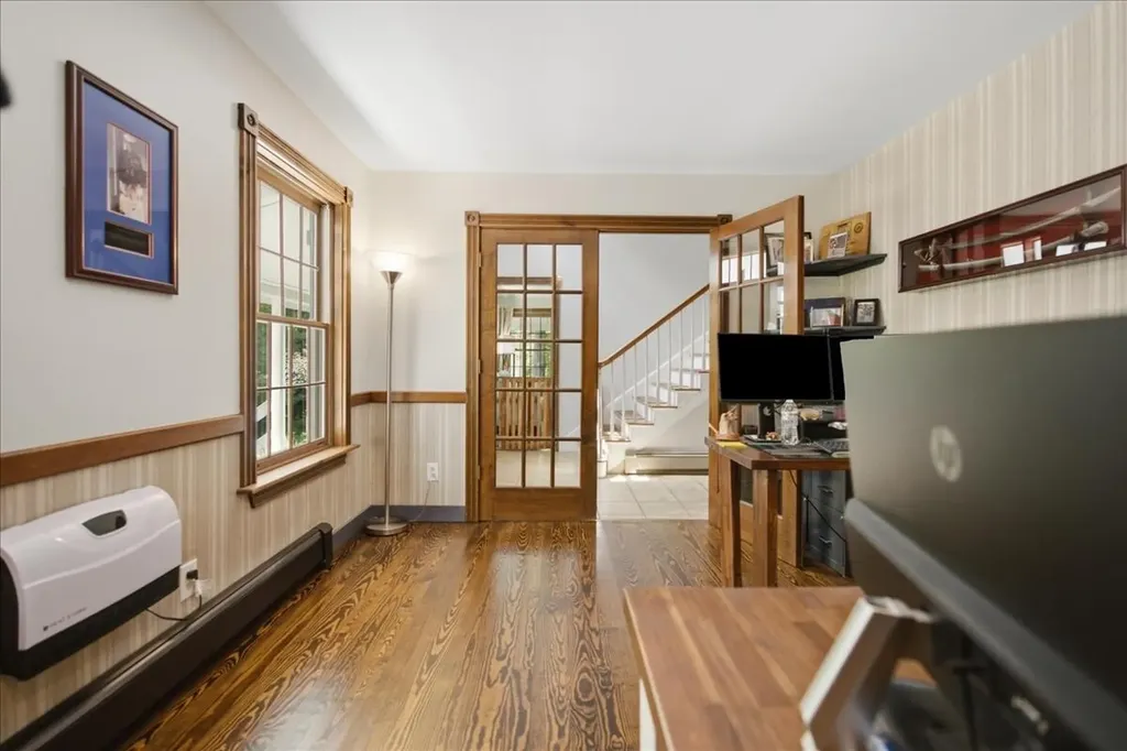897 Main Street Wayne ME 04284