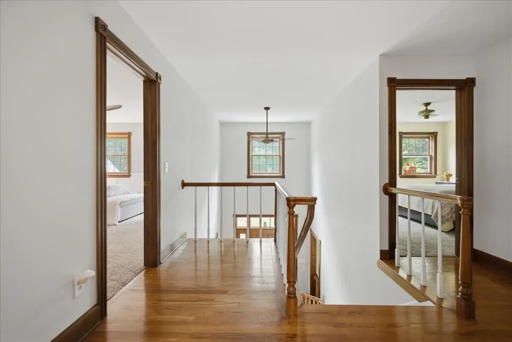 897 Main Street Wayne ME 04284