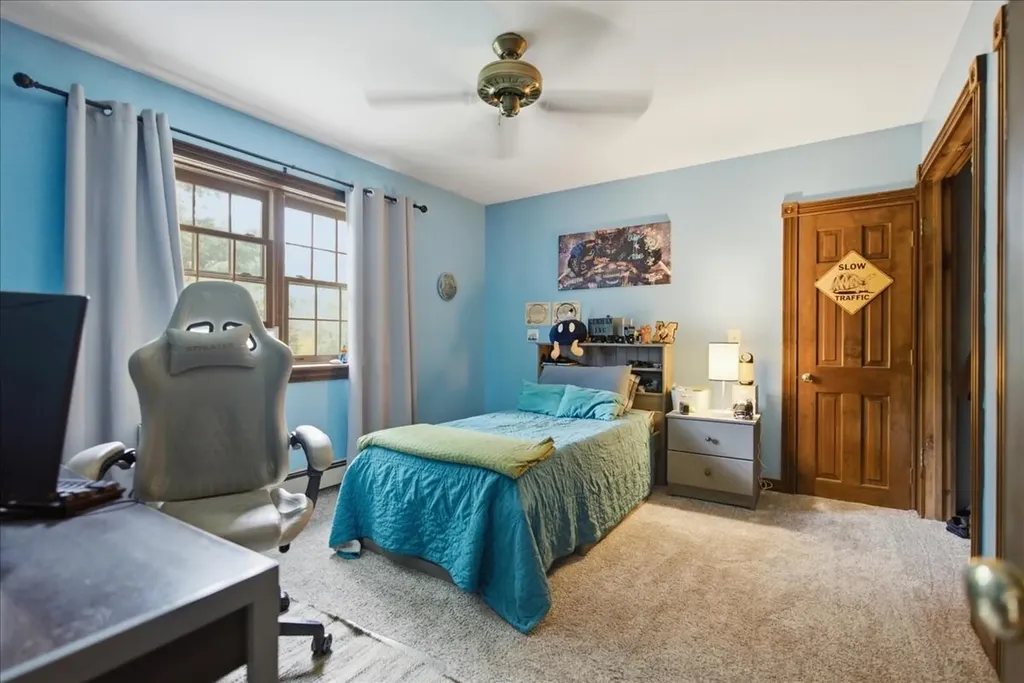 897 Main Street Wayne ME 04284