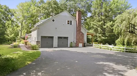 897 Main Street Wayne ME 04284