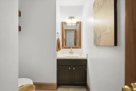 897 Main Street Wayne ME 04284