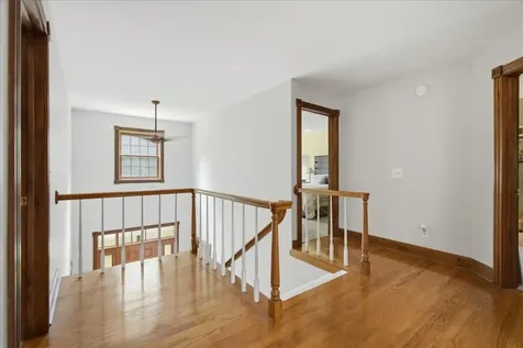 897 Main Street Wayne ME 04284