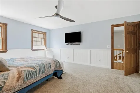 897 Main Street Wayne ME 04284