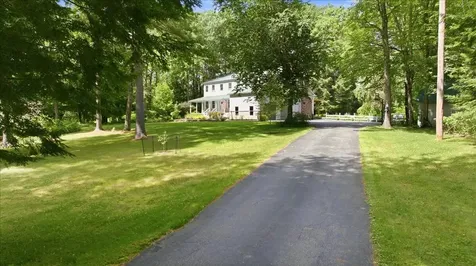 897 Main Street Wayne ME 04284