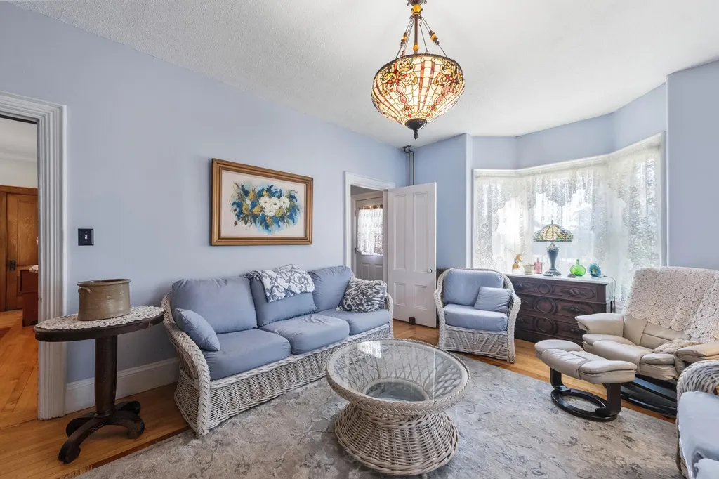 45 Maple Street Warren ME 04864