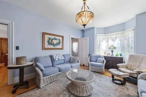 45 Maple Street Warren ME 04864