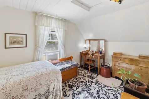 45 Maple Street Warren ME 04864