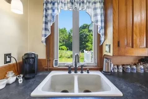 45 Maple Street Warren ME 04864