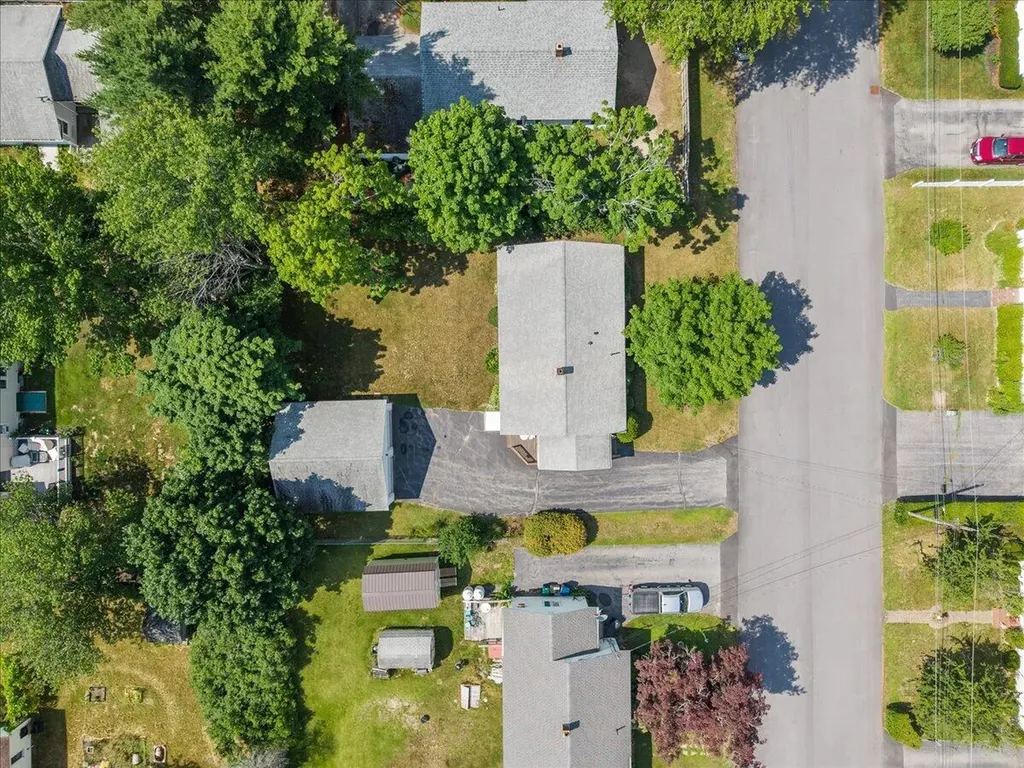 12 Southgate Avenue Biddeford ME 04005