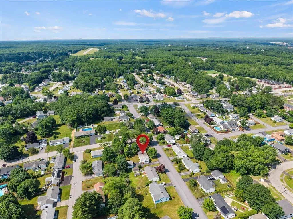12 Southgate Avenue Biddeford ME 04005