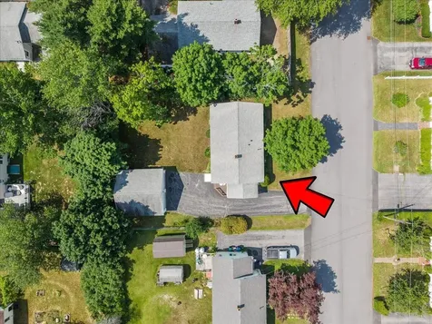 12 Southgate Avenue Biddeford ME 04005