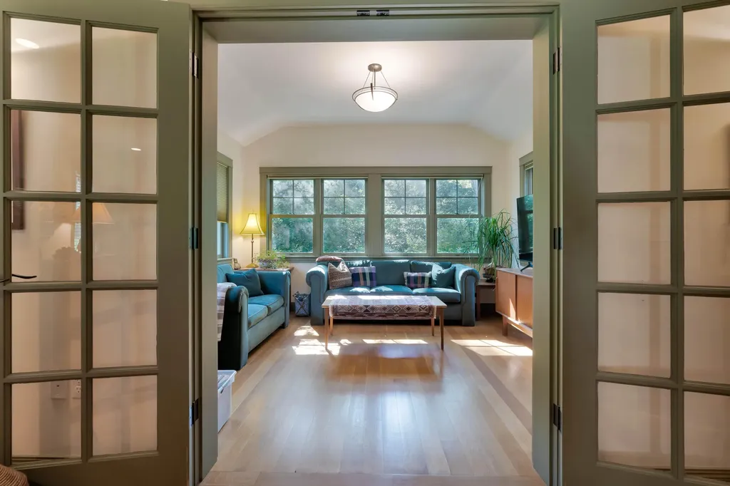 584 Alewive Road Kennebunk ME 04043